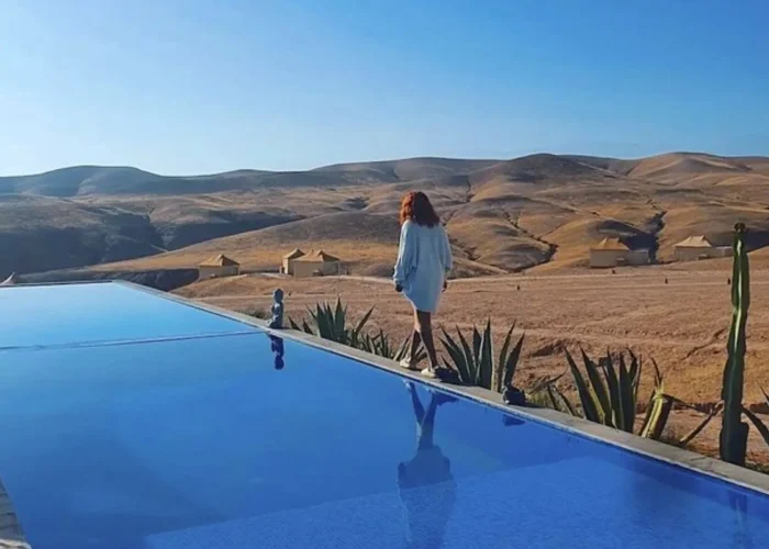 Aventure en Buggy à desert d’agafay Marrakech Avec Piscine, Déjeuner & Balade à Dromadaire